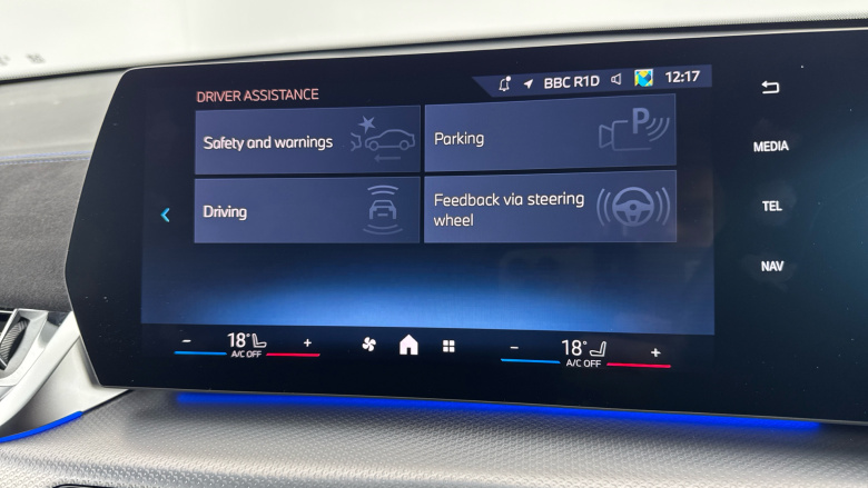 BMW iX2 150kW eDrive20 M Sport 65kWh 5dr Auto [Tech/Pro] Electric Hatchback